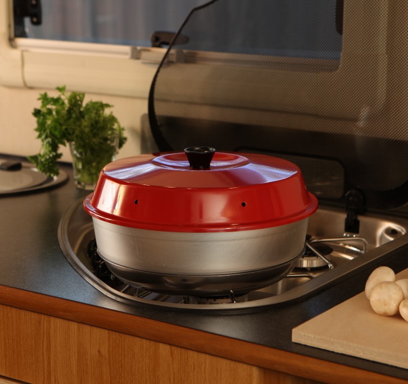 Fritidsugn, Miniugn Omnia, som används i en mysig husvagn